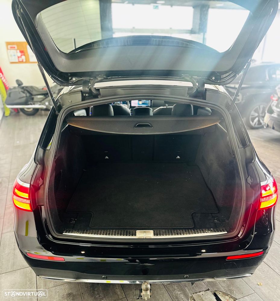 Mercedes-Benz E 220 d 4Matic 9G-TRONIC - 7