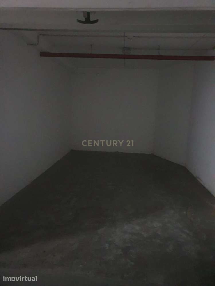 Garagem no centro de Viseu - Grande imagem: 3/7