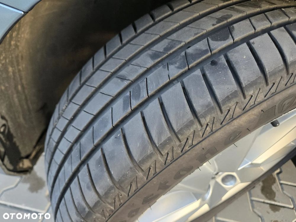 Skoda Superb 2.0 TDI SCR Ambition DSG - 19