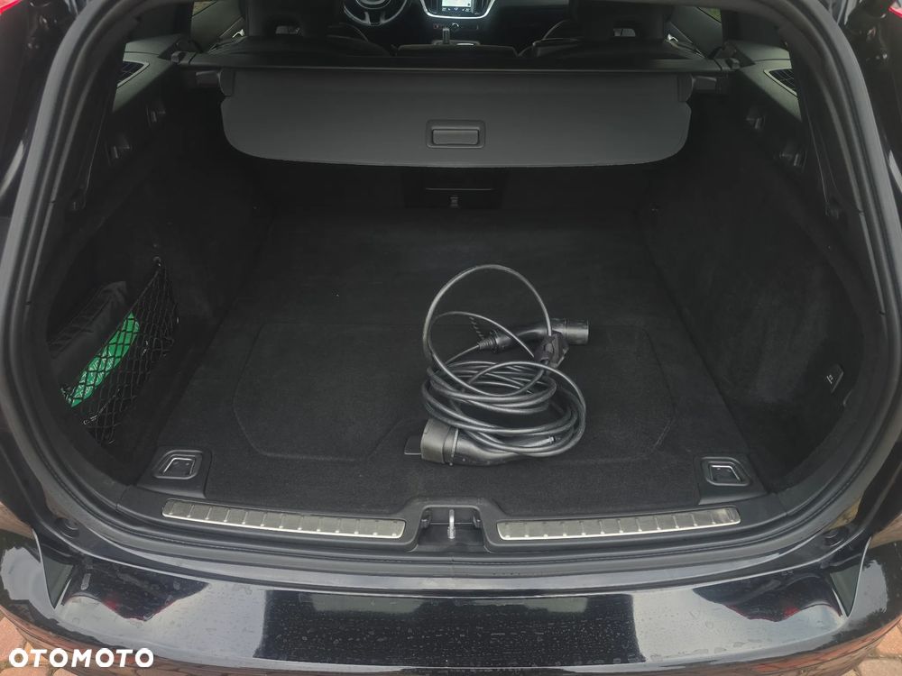 Volvo V60 T6 AWD Plug-In Hybrid Inscription Expression - 29