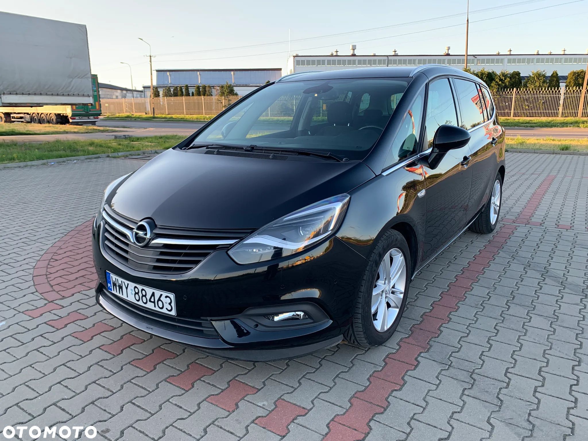 Opel Zafira 2.0 CDTI Automatik Active - 1