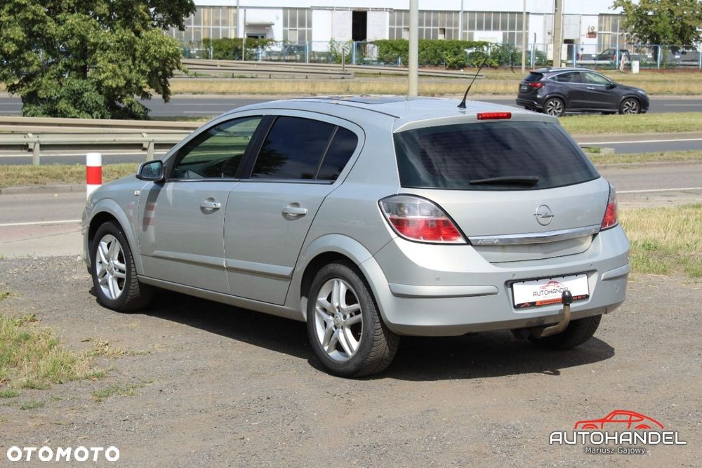 Opel Astra - 4