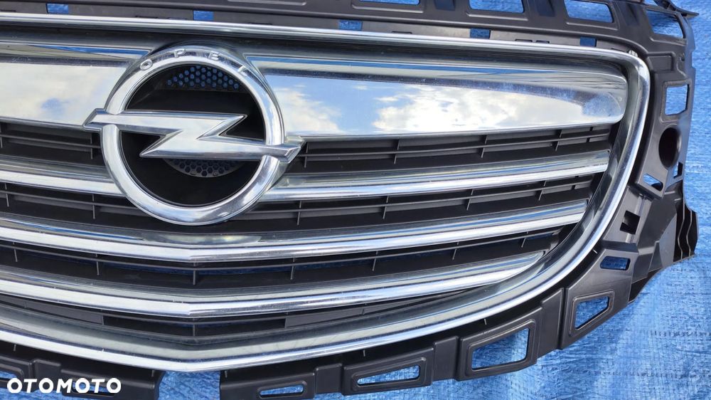 PAS PRZEDNI GÓRNY WZMOCNIENIE ZAMEK CZUJNIK UDERZENIA ATRAPA GRILL ZDERZKA PRZÓD EUROPA OPEL INSIGNIA A PRZED LIFT - 4