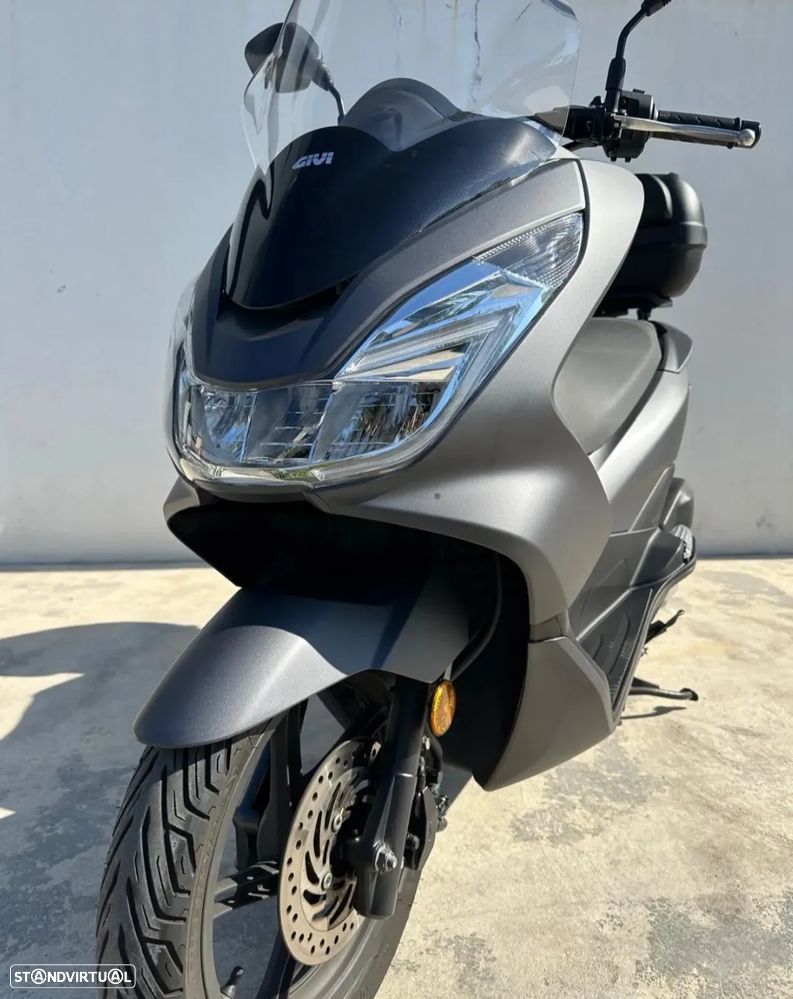 Honda PCX125 WW125EX2 - 11