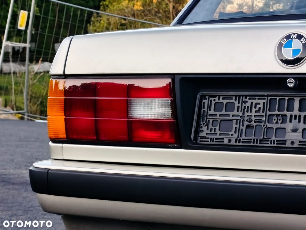 BMW Seria 3 - 13