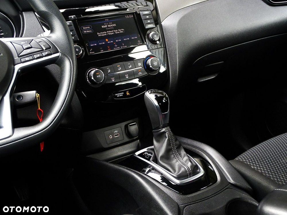 Nissan Qashqai - 34