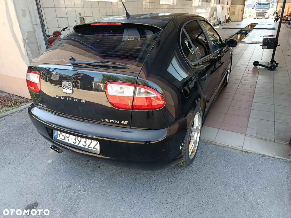 Seat Leon - 4