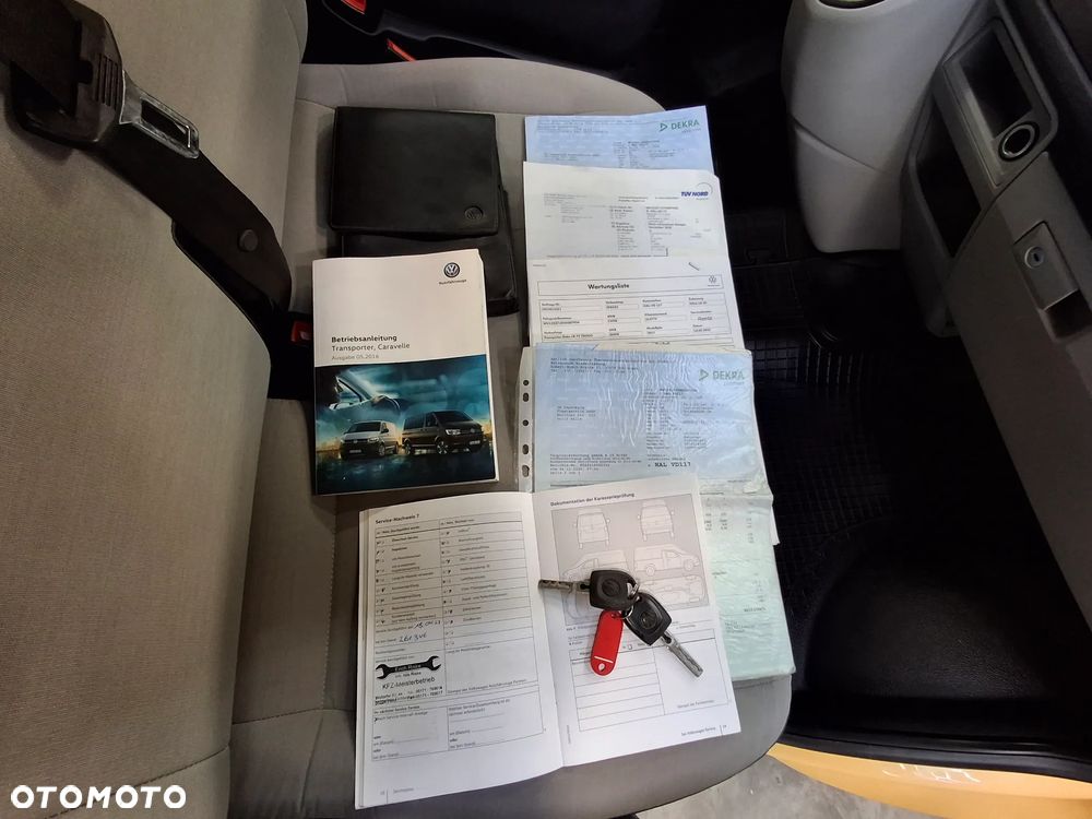 Volkswagen Transporter T6 Doka Dubel Kabina Brygadówka 6 Miejsc Klimatyzacja Tempomat Hak Aluminiowe Burty Światła Dzienne Halogeny Webasto 2016 Rok Euro 6 - 24