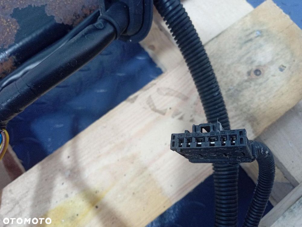 RENAULT LAGUNA III HAK HOLOWNICZY 7711427698 - 9