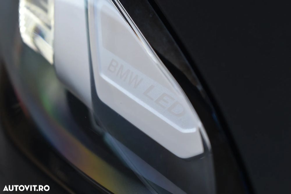 BMW Seria 3 320d Touring Aut. - 13