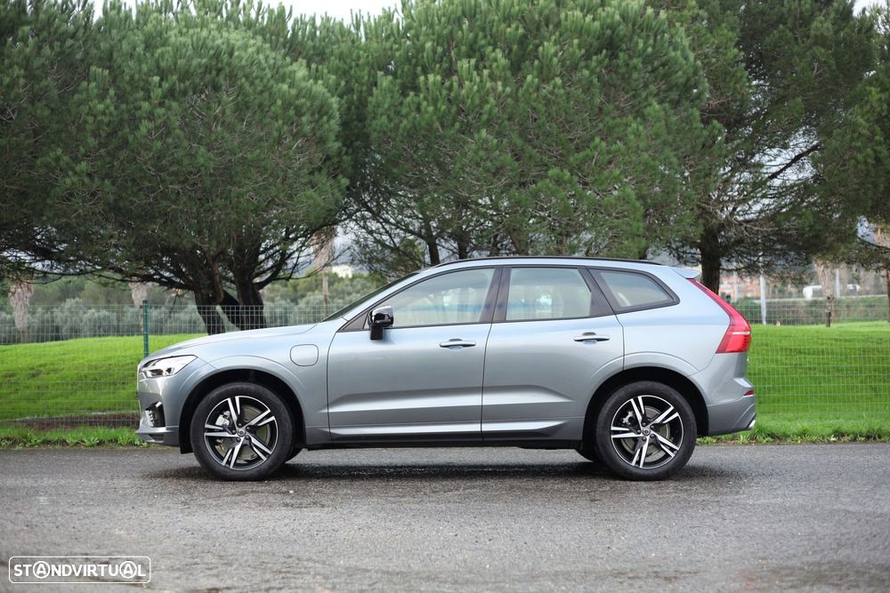 Volvo XC 60 2.0 T8 PHEV R-Design AWD - 8