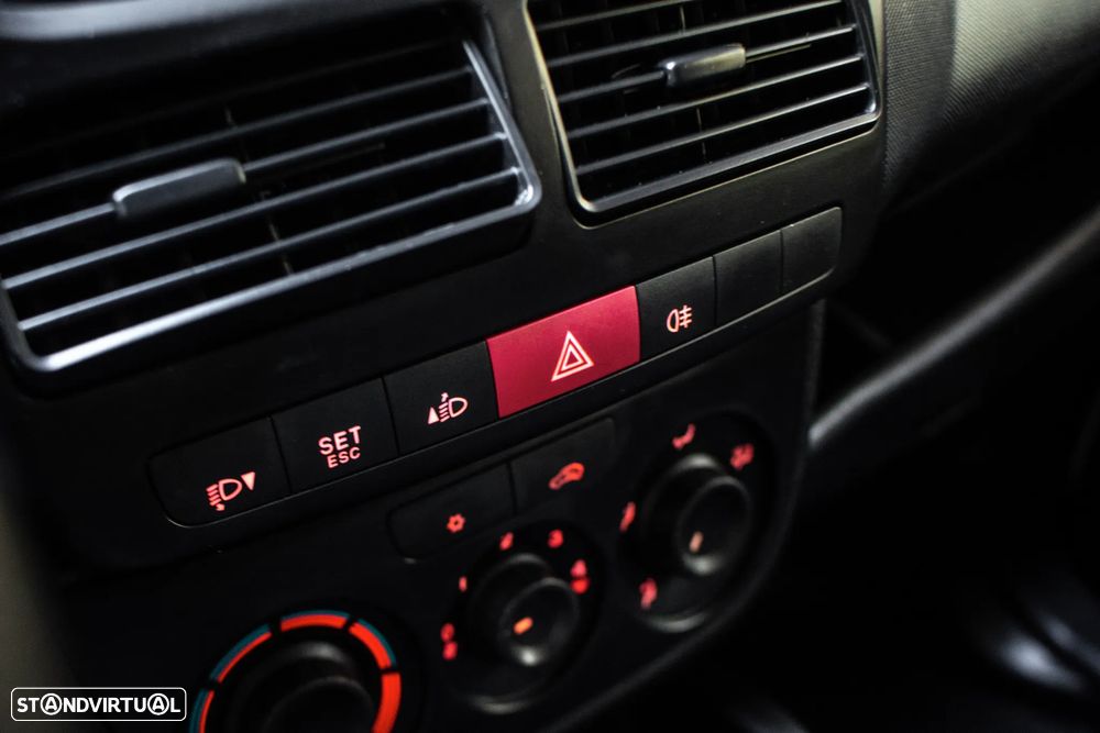 Opel Combo 1.3 CDTi - 18