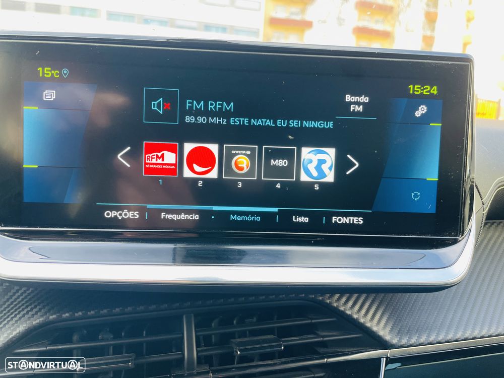 Peugeot e-2008 50 kWh GT Line - 12