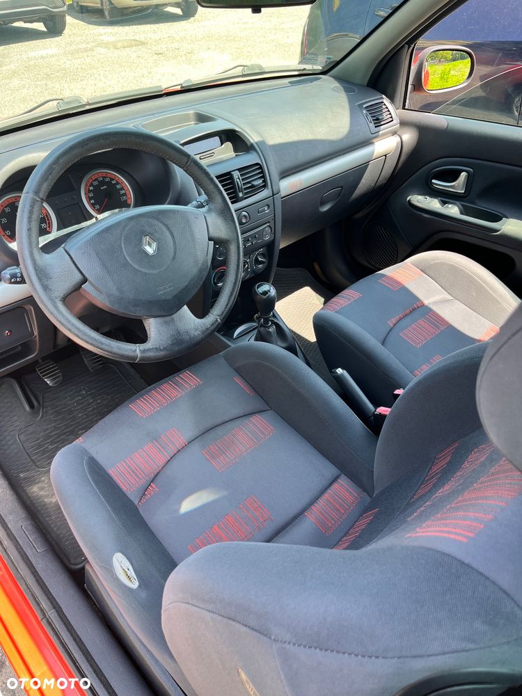 Renault Clio 1.2 16V Extreme - 14