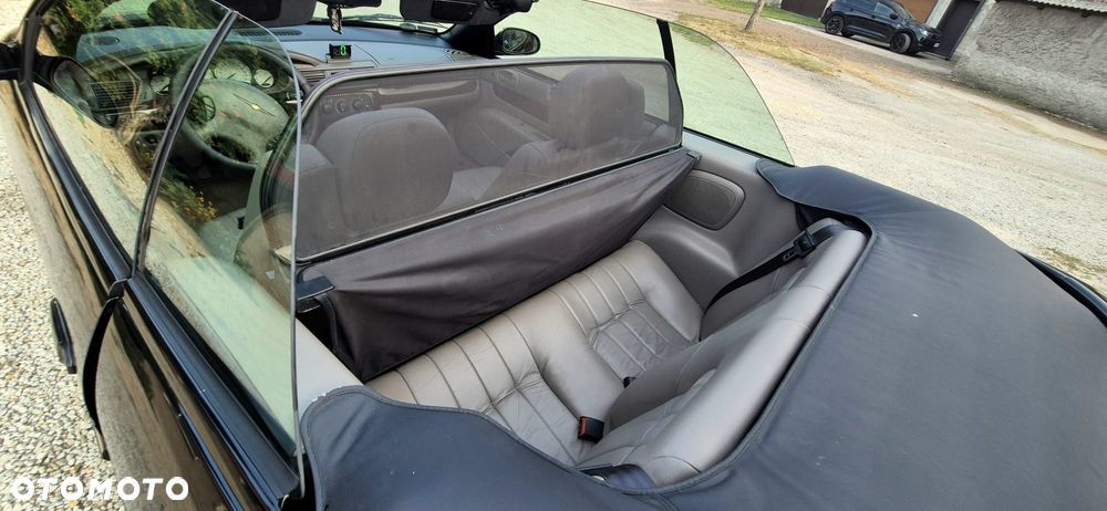 Chrysler Sebring - 7