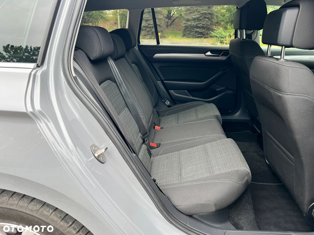 Volkswagen Passat 1.5 TSI EVO Business DSG - 13
