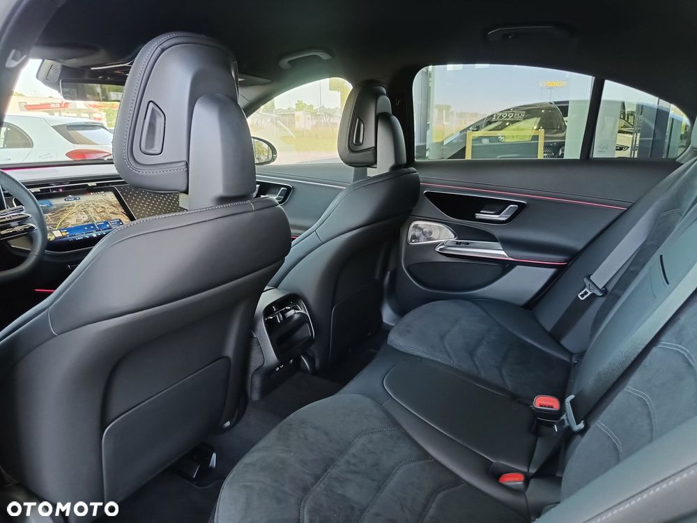 Mercedes-Benz Klasa E - 19