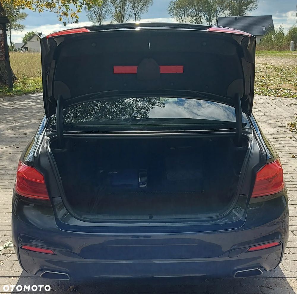 BMW Seria 5 530d M Sport sport - 9