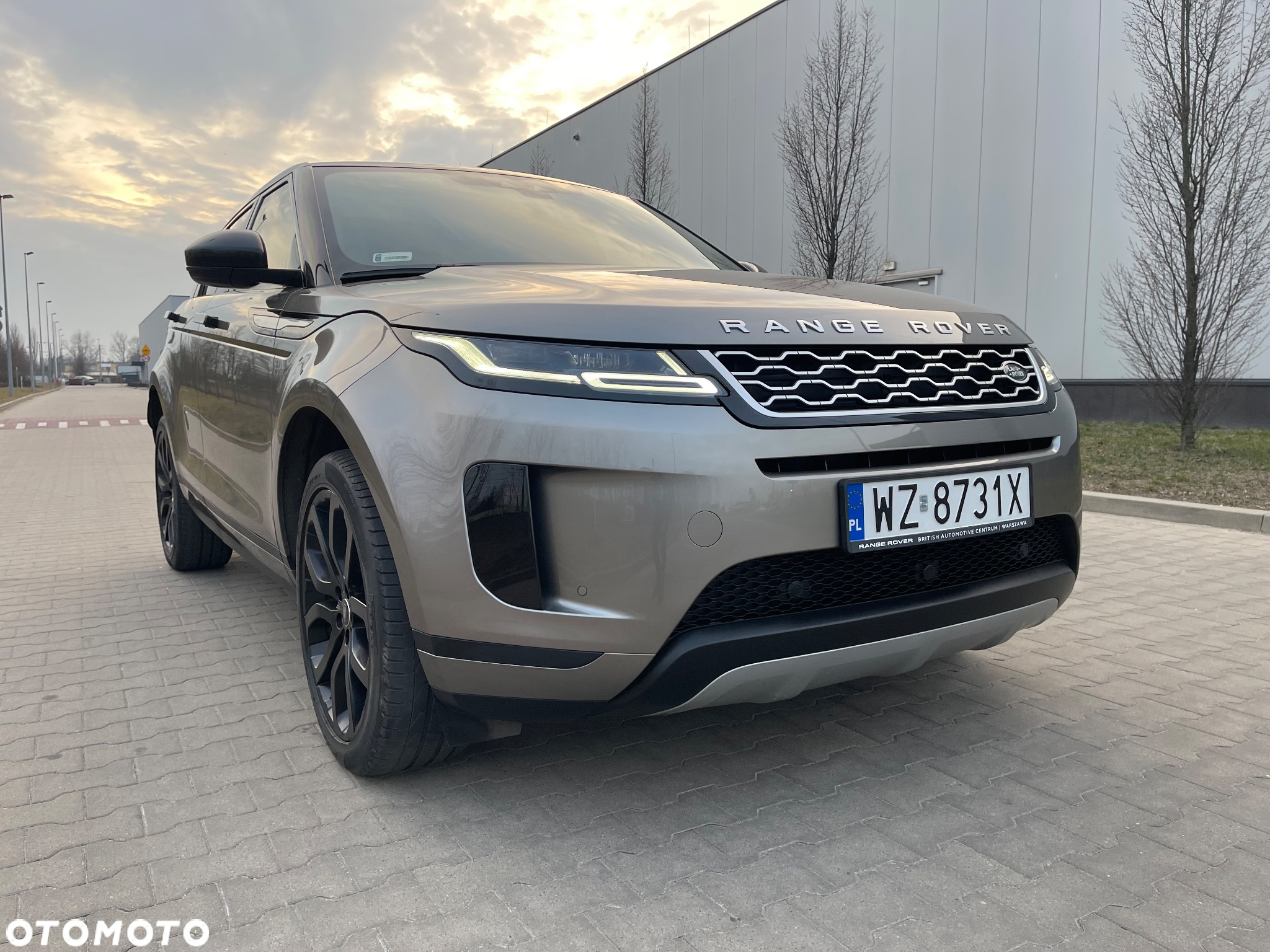 Land Rover Range Rover Evoque 2.0 P200 mHEV R-Dynamic - 8