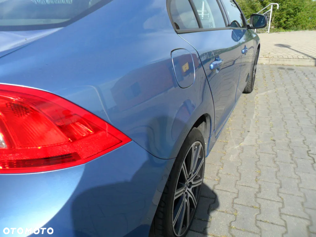 Volvo S60 D3 Kinetic - 11