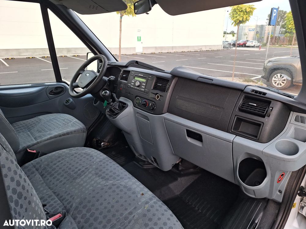 Ford Transit - 11