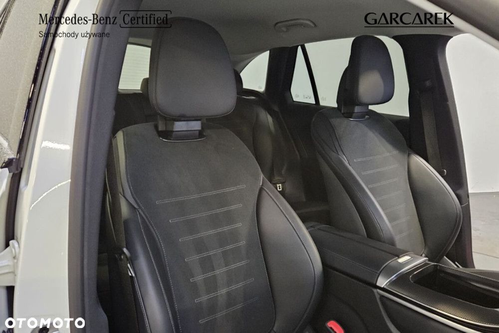 Mercedes-Benz GLC - 22