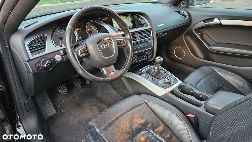 Audi S5 Coupé 4.2 Quattro - 8