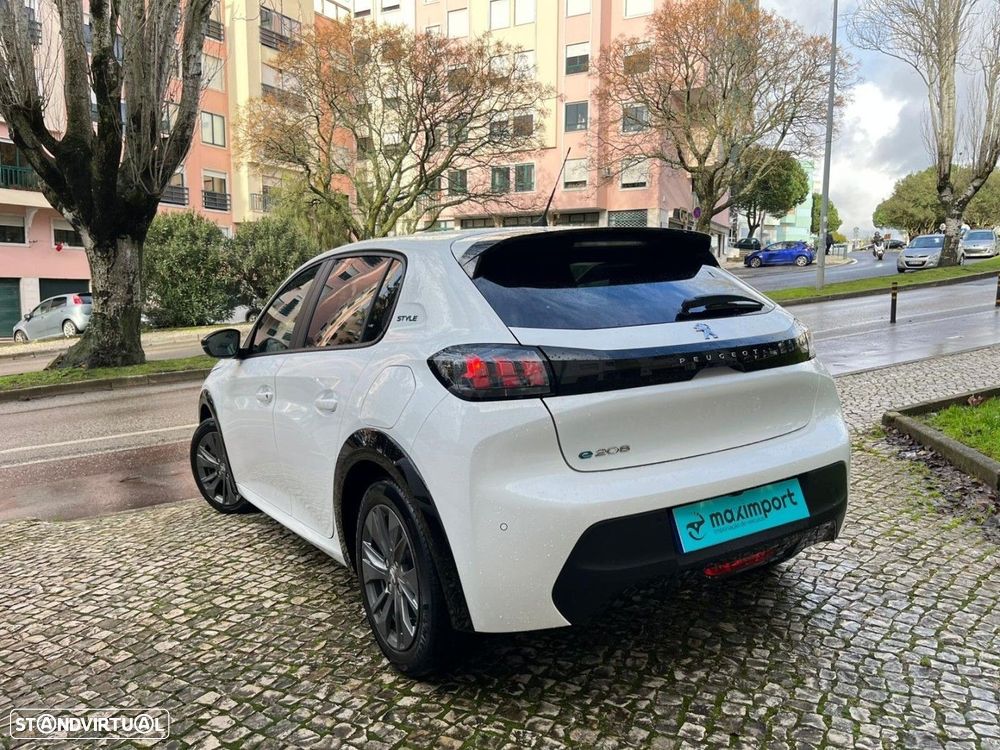 Peugeot e-208 50 kWh SE Style - 5