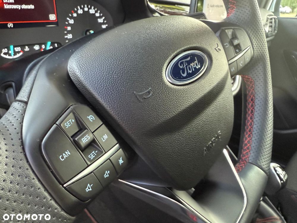 Ford Fiesta - 22