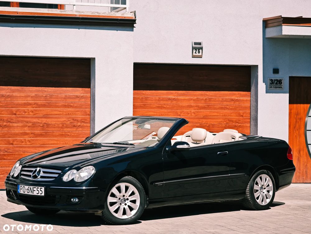Mercedes-Benz CLK - 13