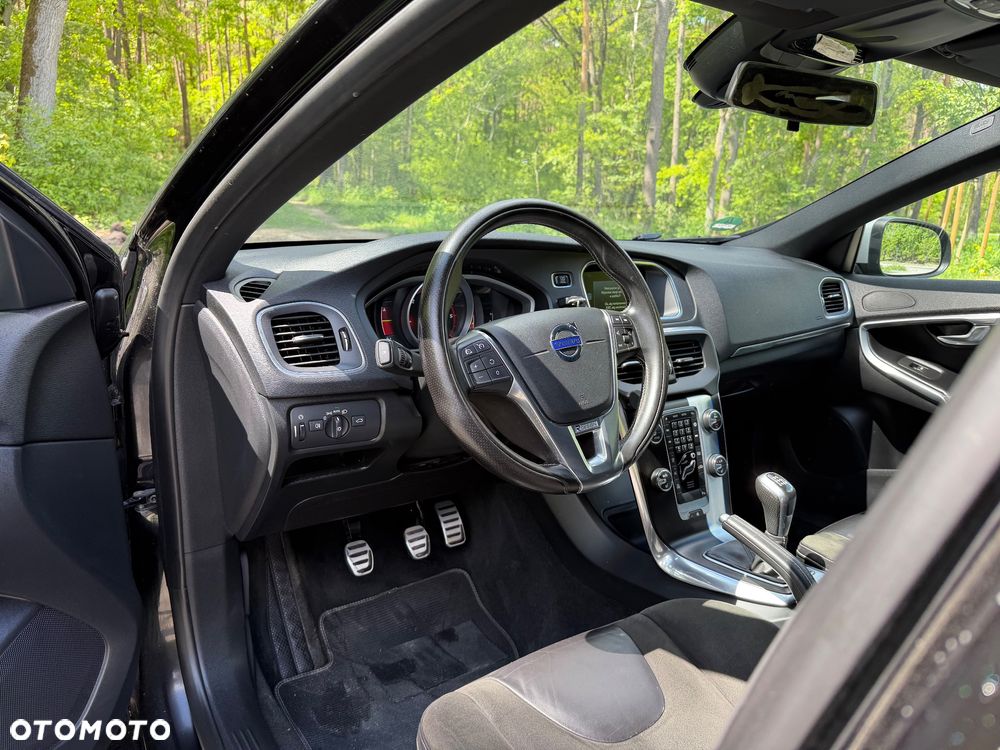 Volvo V40 D2 RDesign - 15