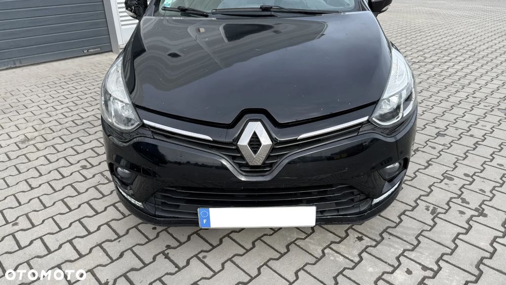Renault Clio - 7