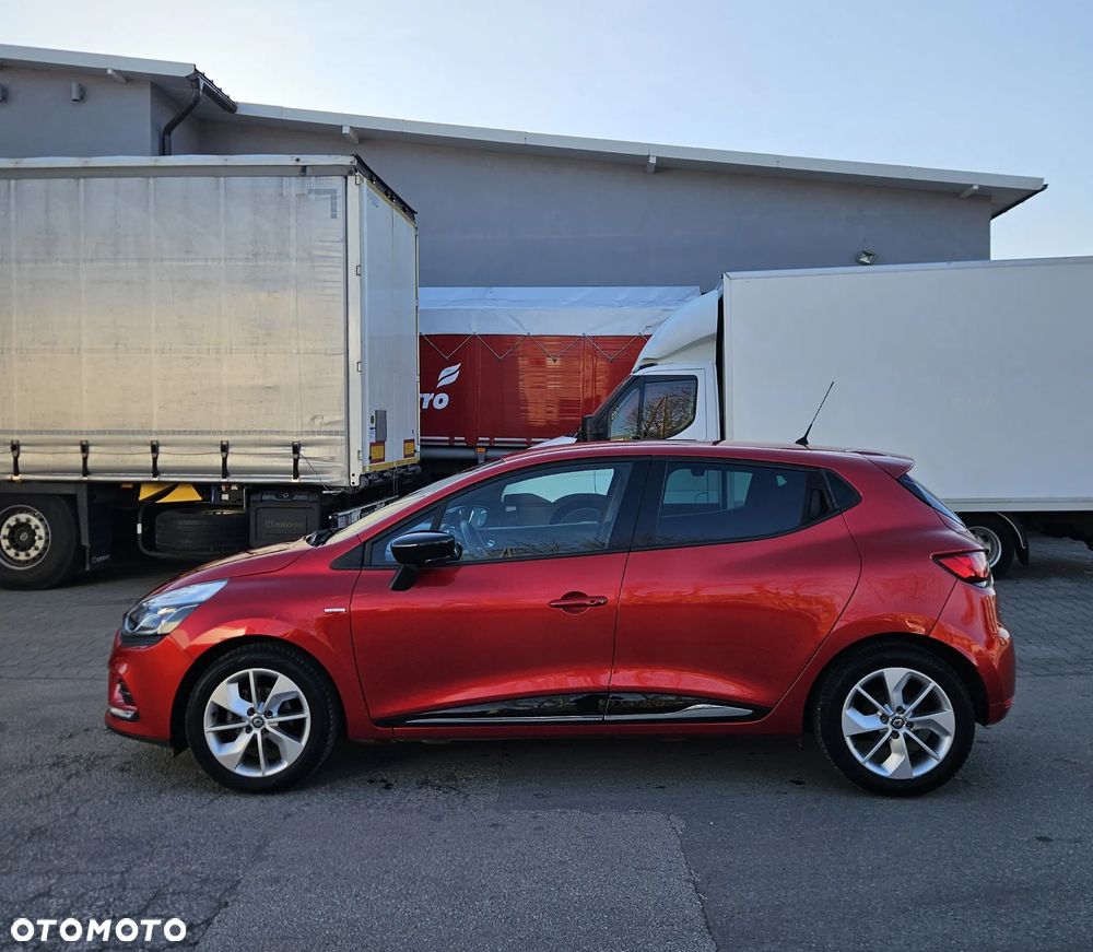 Renault Clio 1.2 16V 75 LIMITED - 7
