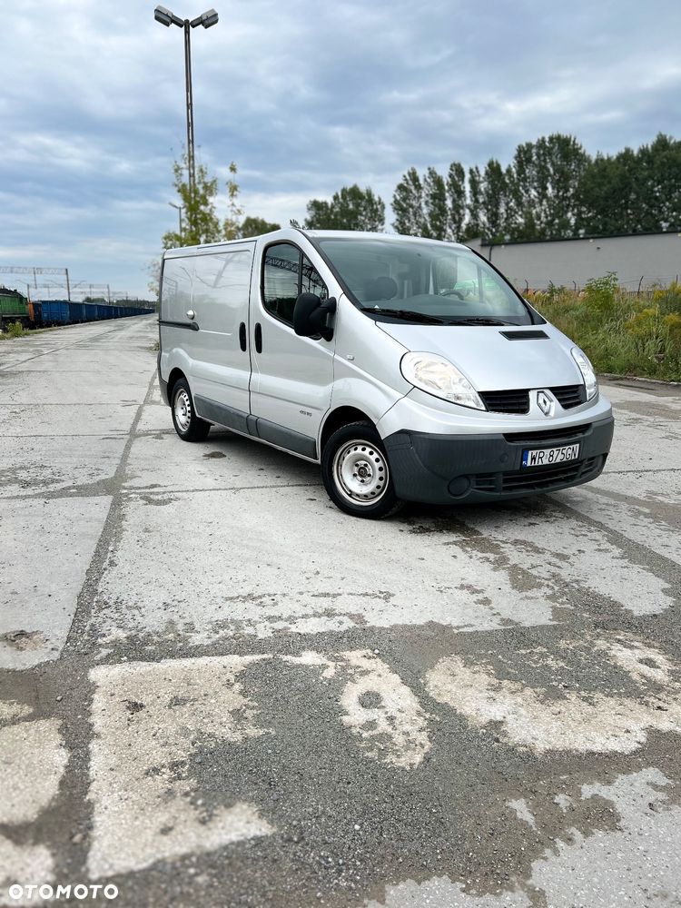 Renault Trafic - 1