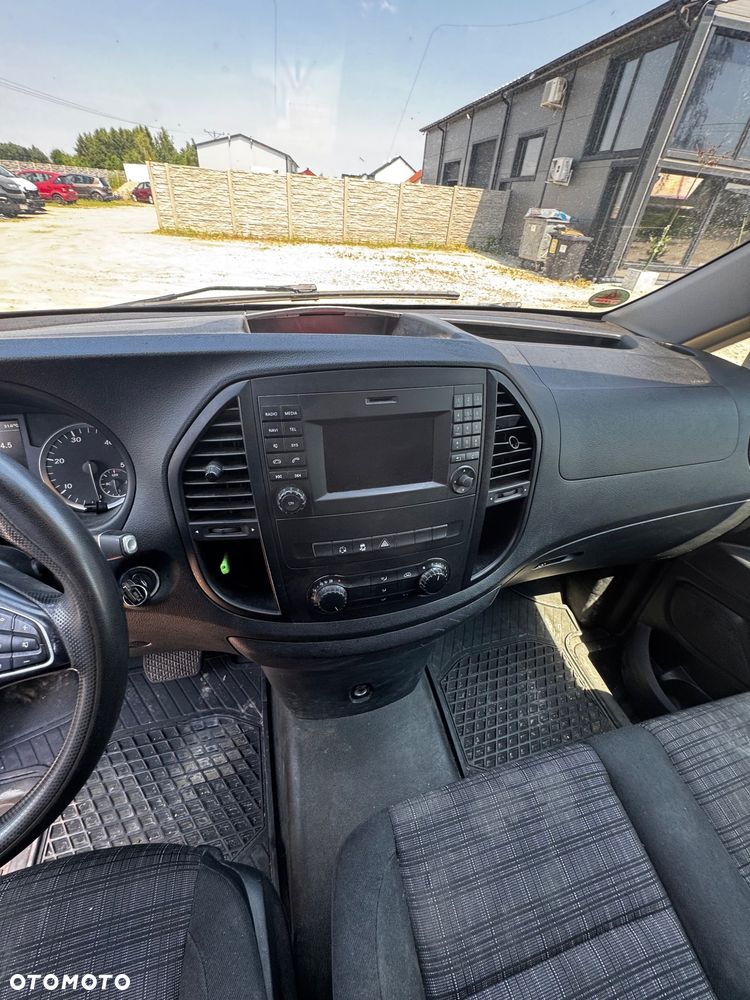 Mercedes-Benz Vito - 10