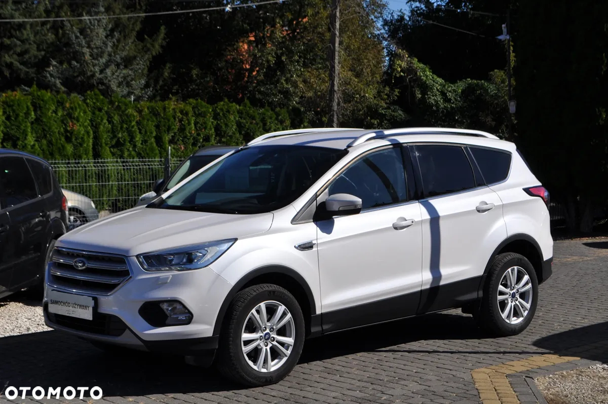 Ford Kuga 1.5 EcoBoost FWD Edition ASS GPF - 2