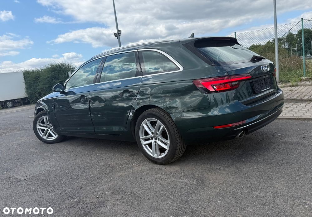 Audi A4 Avant 2.0 TDI ultra S tronic sport - 14