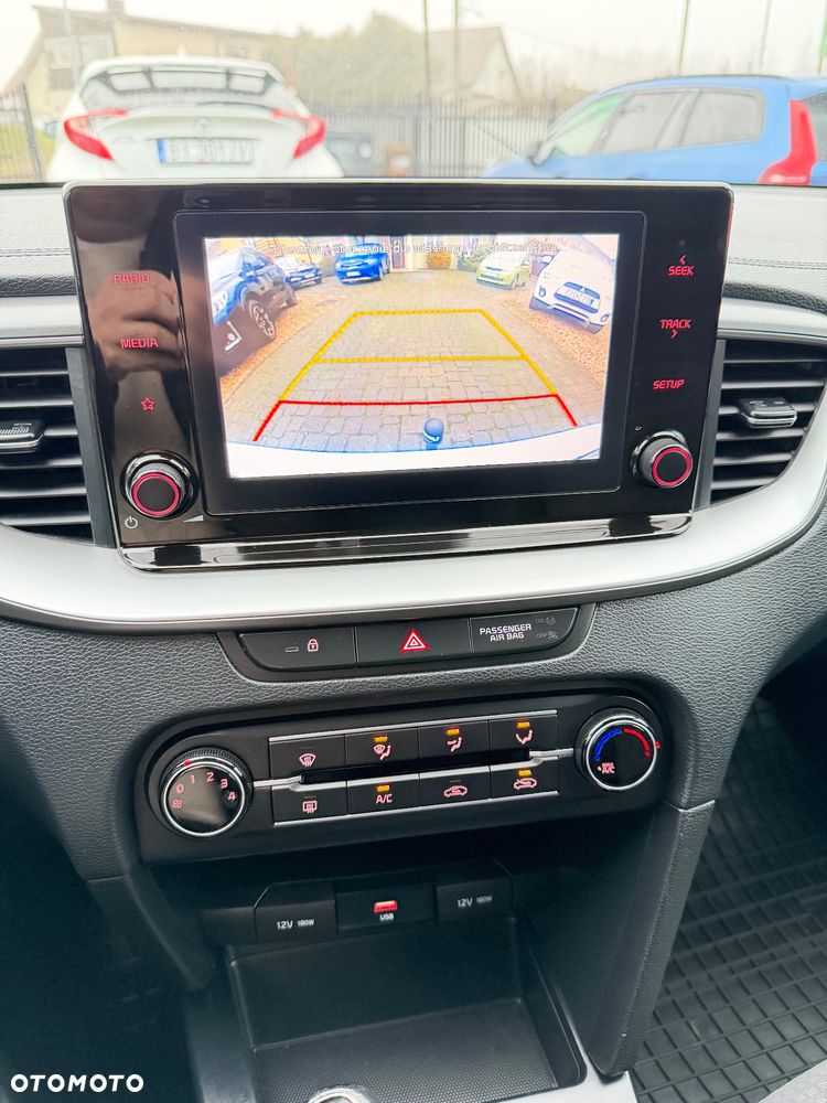 Kia Ceed 1.0 T-GDI L - 13