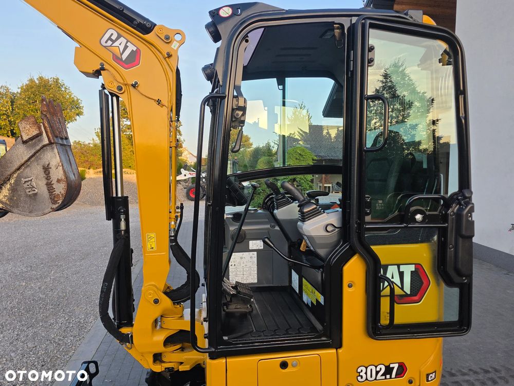 Caterpillar CAT 302.7 CR mini koparka szybkozłącze 3 łyżki piękna serwisowana 1 wł JCB sprowadzona w oryginale - 4