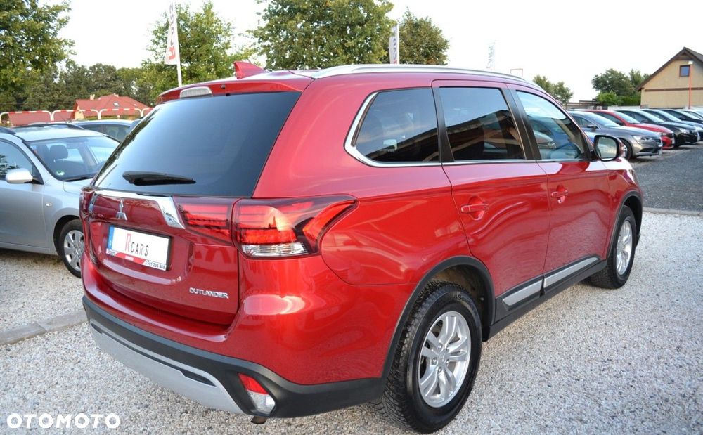 Mitsubishi Outlander 2.0 Intense + 2WD - 15