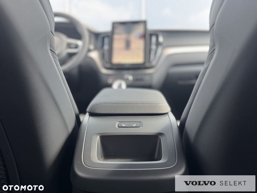 Volvo XC 60 - 30