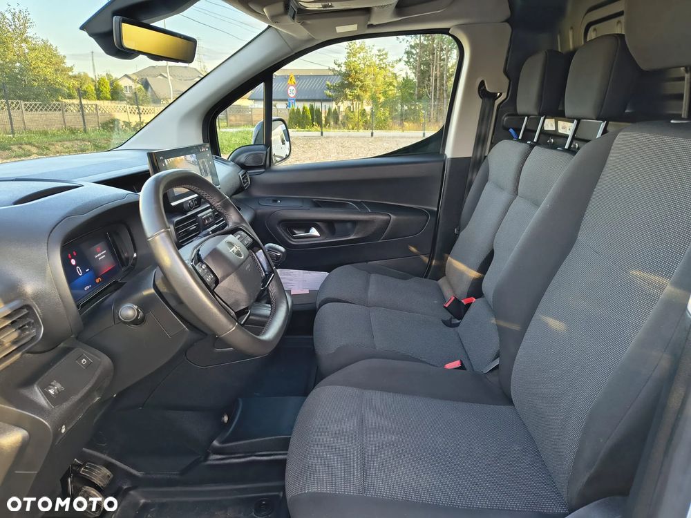 Opel Combo 1,5D 131KM - 24