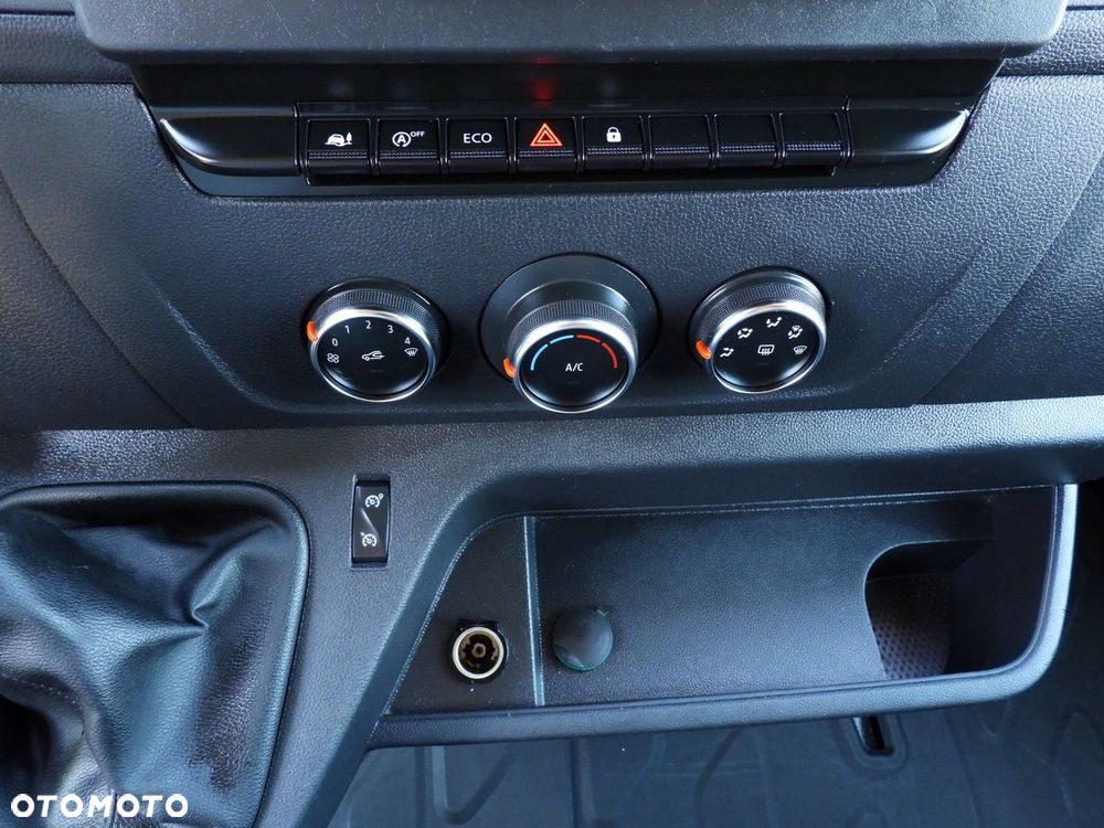 Renault MASTER  PLANDEKA WEBASTO TEMPOMAT LEDY PNEUMATYKA KLIMATYZACJA  165KM - 38