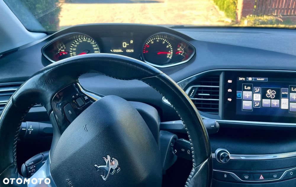 Peugeot 308 - 11