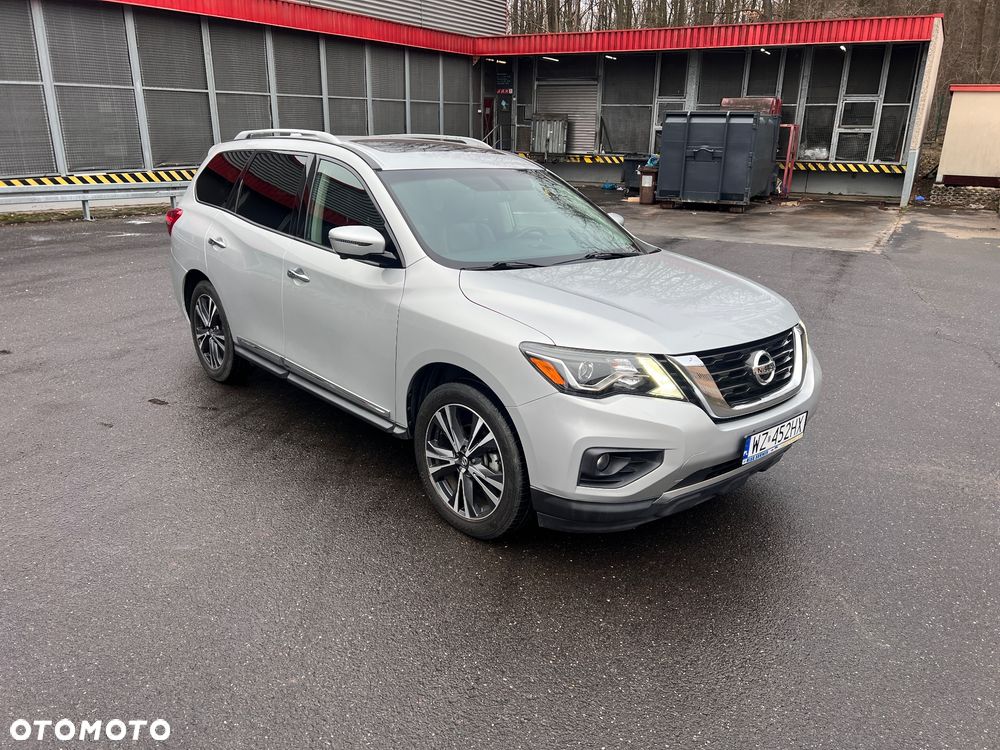 Nissan Pathfinder - 15