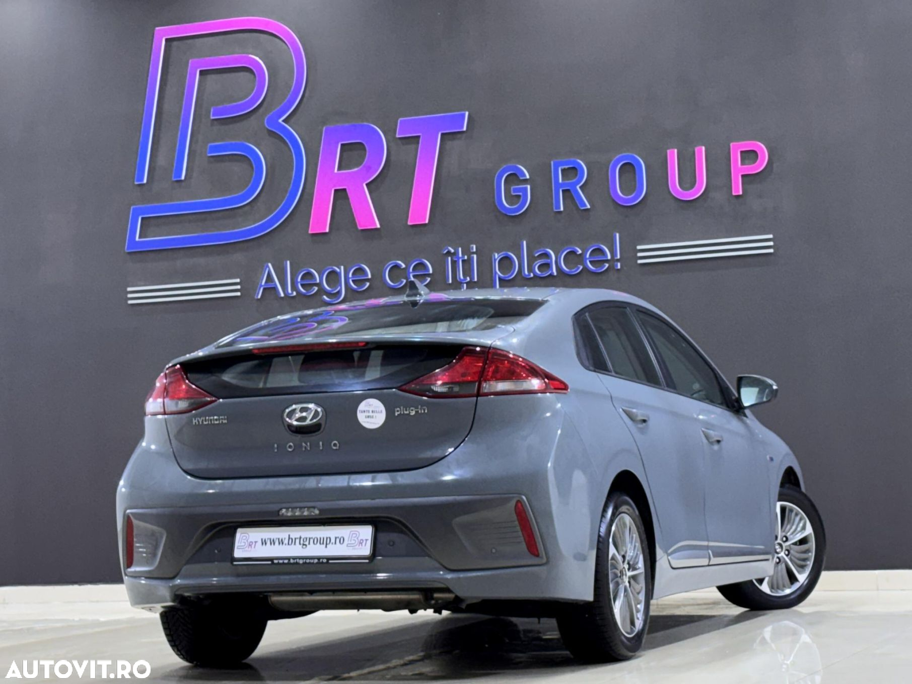 Hyundai IONIQ - 4