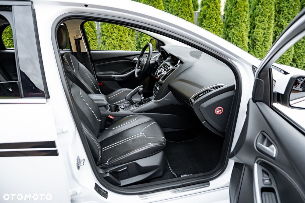 Ford Focus 1.6 EcoBoost Start-Stopp-System Titanium - 22