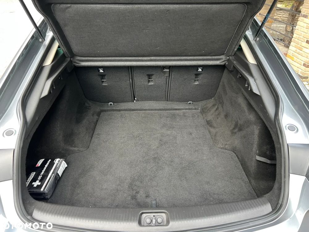 Opel Insignia - 17
