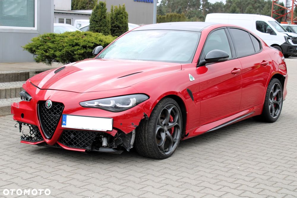 Alfa Romeo Giulia - 2