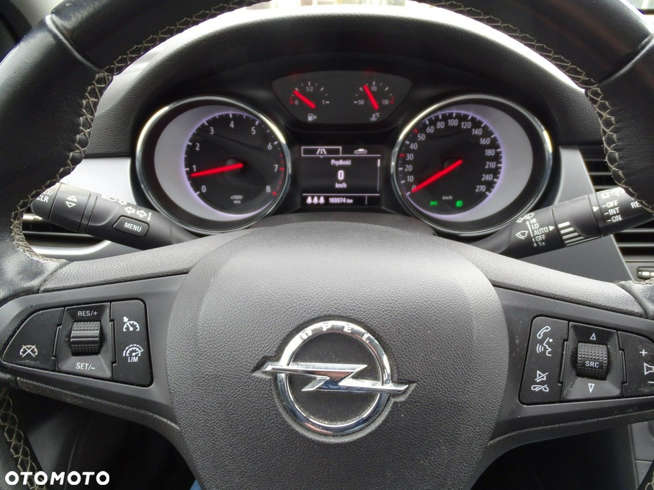 Opel Astra - 9